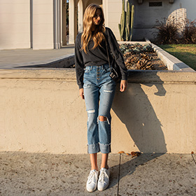 BUTTON UP BOYFRIEND JEANS